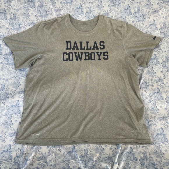 Dallas Cowboys Nike Tees Lot of 4 3XL Dallas Cowboys Nike Tees 3 Dri Fit T Shirt - Picture 10 of 10